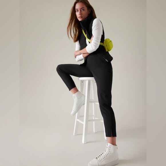 NWT Athleta Run With It Black Pant Size Small. - Picture 1 of 6